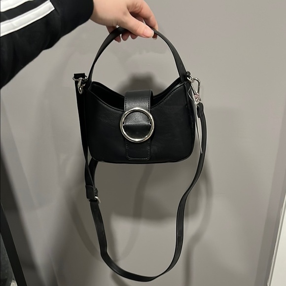 wild fable Handbags - Black Leather Shoulder Bag